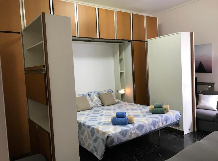 Luna Parcheggio Gratuito Apartment Genua